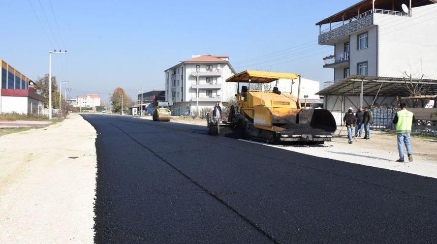 Mergi&ccedil; Mahallesinde Asfaltlama &Ccedil;alışması