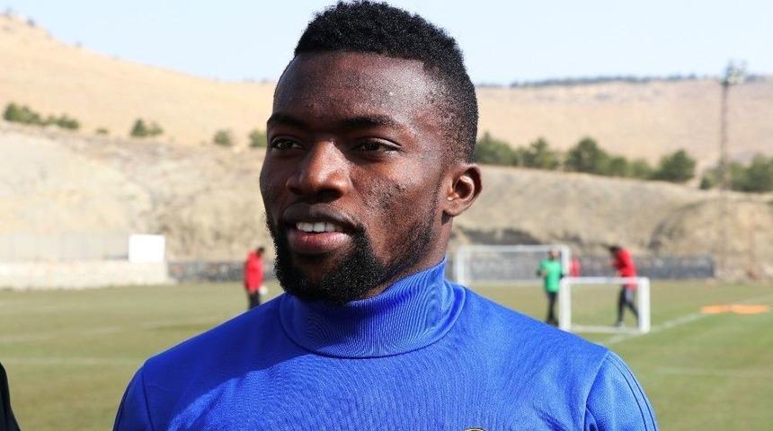 E. Yeni Malatyaspor&rsquo;da Ayta&ccedil; Ve Azubuike Forma Bekliyor