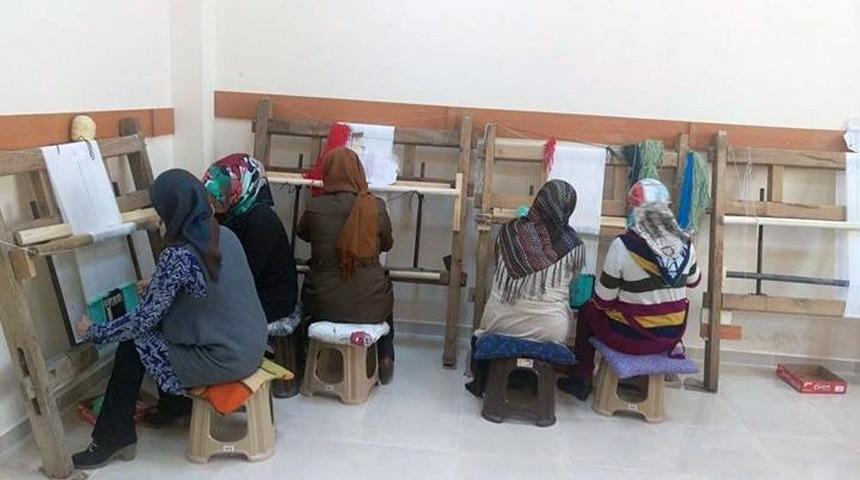 Unutulmaya Y&uuml;z Tutmuş El Sanatları Kursu