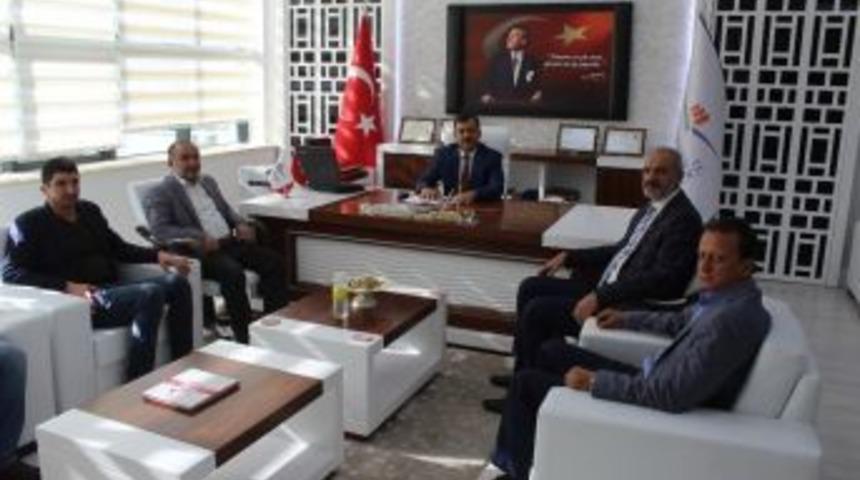 M&uuml;siad&rsquo;dan İl M&uuml;d&uuml;r&uuml; Onhan&rsquo;a Ziyaret