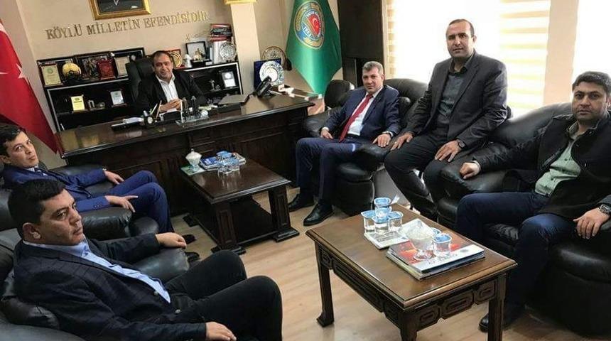 İl Başkanı Altınsoy Ziraat Odasının Çalışmalarıyla İlgili Bilgi Aldı