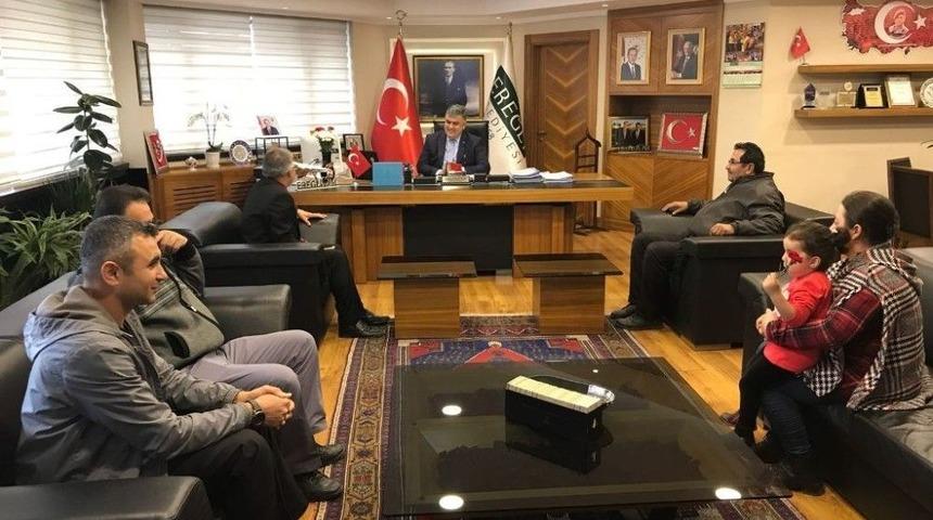 Başkan Özgüven, Mahalle Sakinlerini Kabul Etti