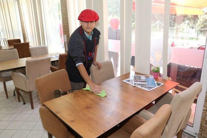 Down Sendromlu Öğrenciler Topluma Kazandırılacak G4