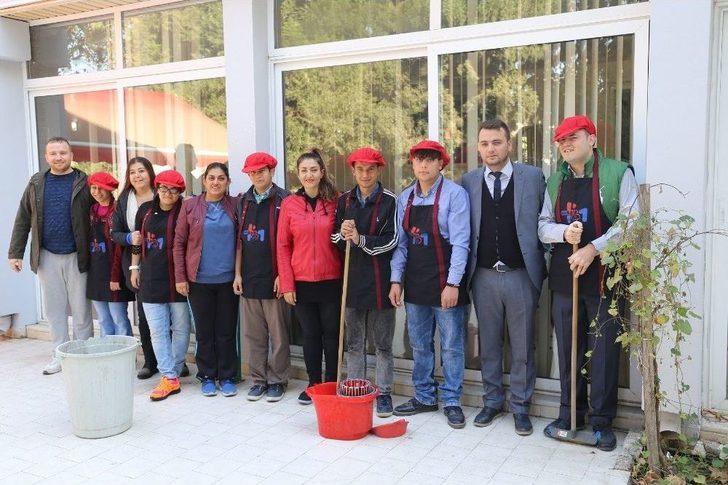 Down Sendromlu Öğrenciler Topluma Kazandırılacak G5