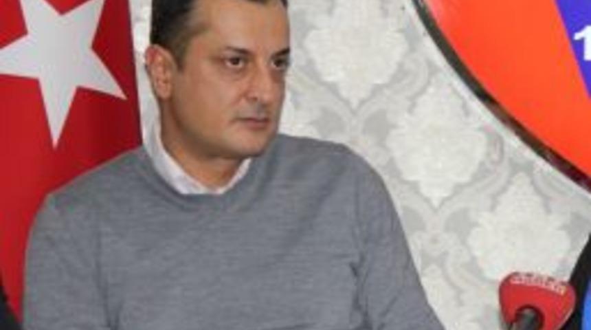 Hakan Yılmaz, Karab&uuml;kspor Başkanlığı&rsquo;na Aday Olmayacağını Duyurdu