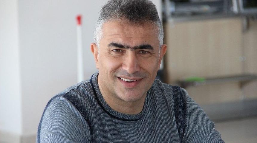 B.b.erzurumspor Teknik Direkt&ouml;r&uuml; Altıparmak: &ldquo;basınımız Ve Taraftarımızdan Destek Bekliyorum&rdquo;