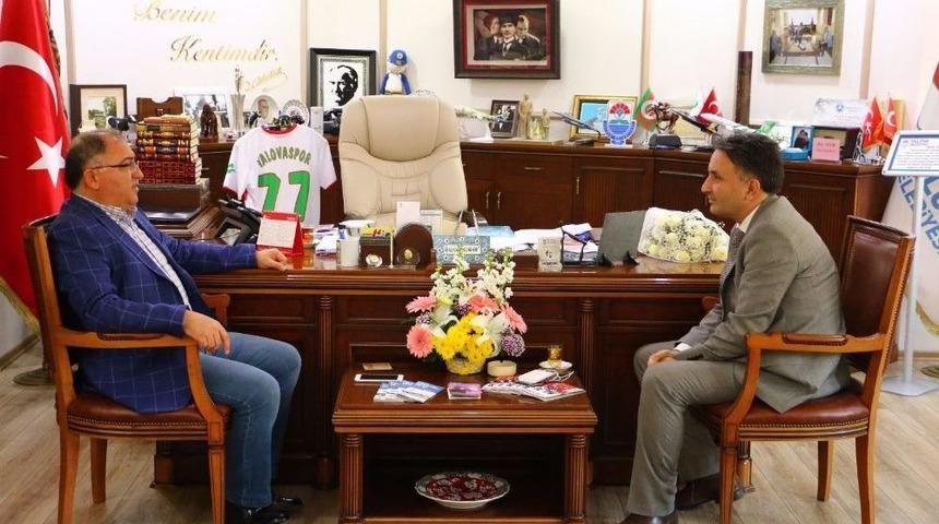 Yalova&rsquo;ya Ambulans Noktası