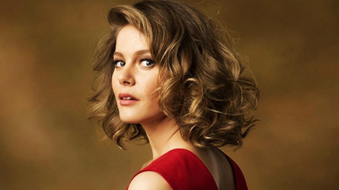 Burcu Biricik makyajsız tanınmadı