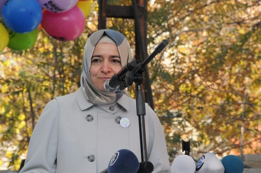 Aile Ve Sosyal Politikalar Bakanı Fatma Bet&uuml;l Sayan Kaya: