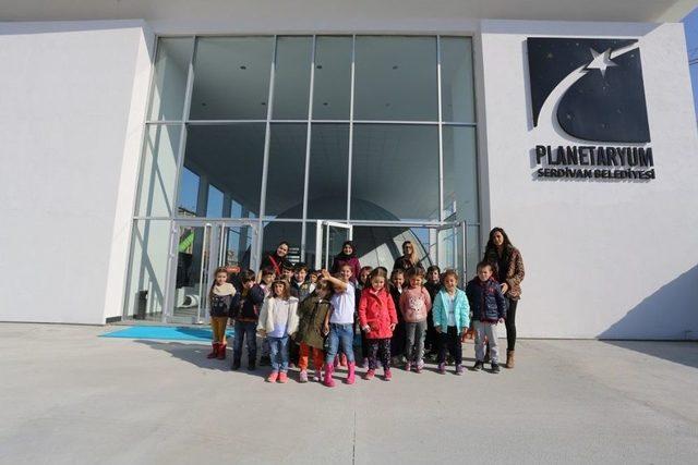 G&ouml;ky&uuml;z&uuml;ne Serdivan Planetaryum&rsquo;dan Baktılar 3