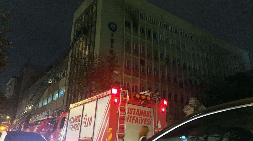 Nişantaşı&rsquo;nda &Ouml;zel Okulda Yangın Paniği