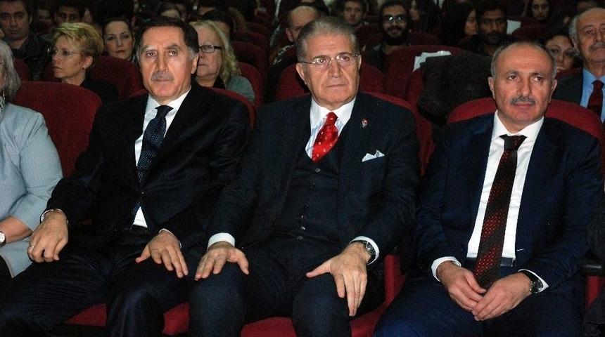 Şeref Malko&ccedil;: &ldquo;yeni T&uuml;rkiye Vizyonunu Gen&ccedil;ler Başaracak&rdquo;