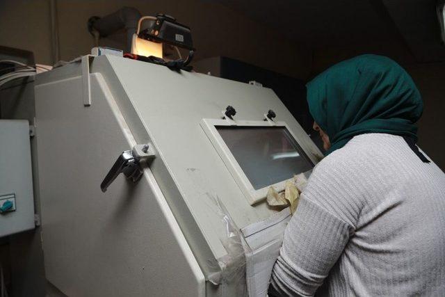 &Uuml;mraniye Belediyesi Camı Sanatla Buluşturuyor 3