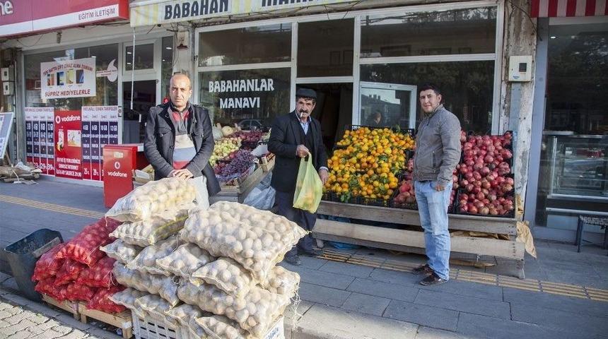 Y&ouml;resel &Uuml;r&uuml;nler Y&uuml;z G&uuml;ld&uuml;r&uuml;yor