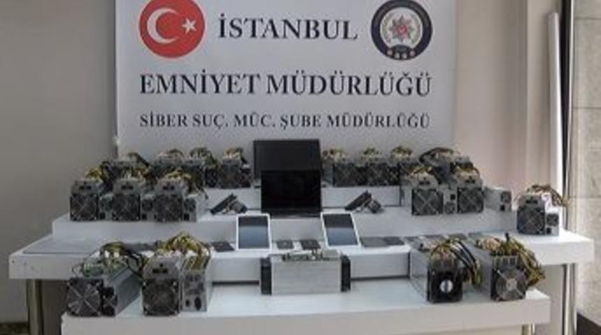 Polisten T&uuml;rkiye&rsquo;de İlk Kez Sanal Para Gasp Operasyonu