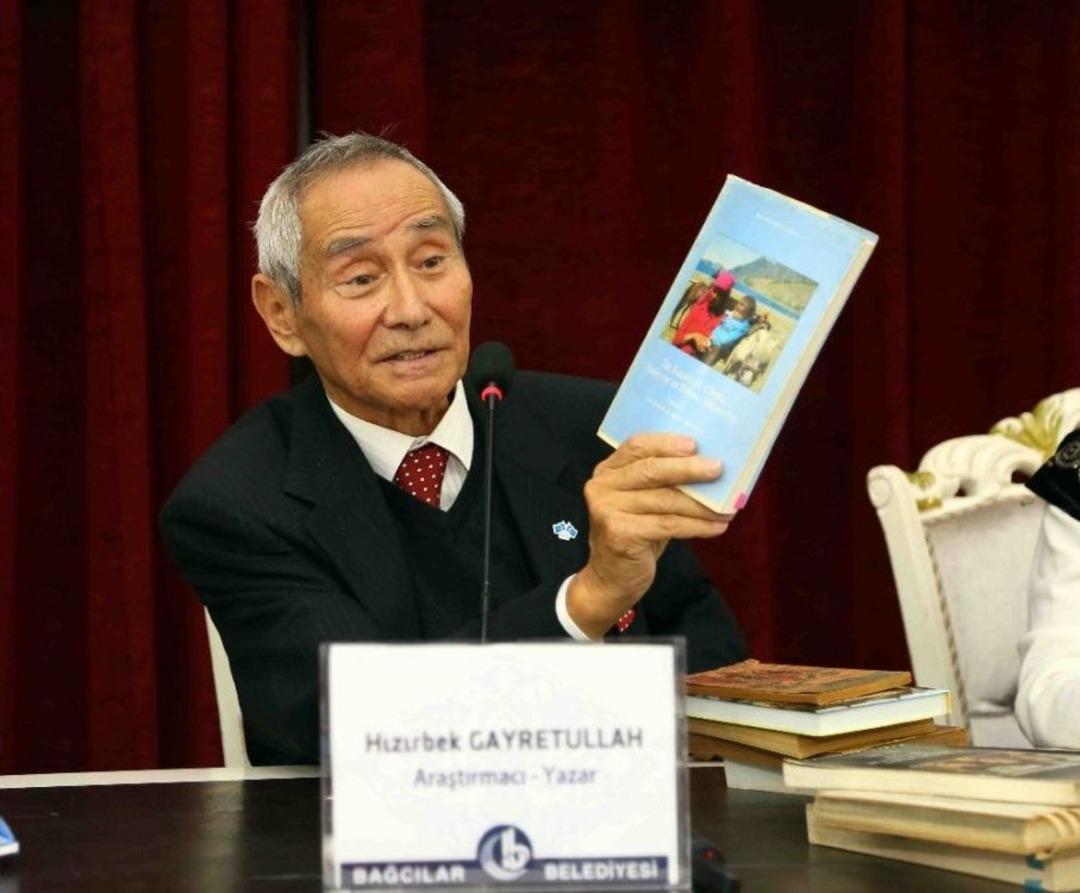 Kazak G&ouml;&ccedil;&uuml;n&uuml;n Canlı Tanıkları Yaşadıkları Zorlukları Anlattı