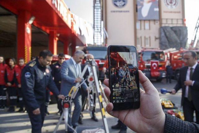 Büyükşehir İtfaiyesine Yeni Araç Ve Ekipman