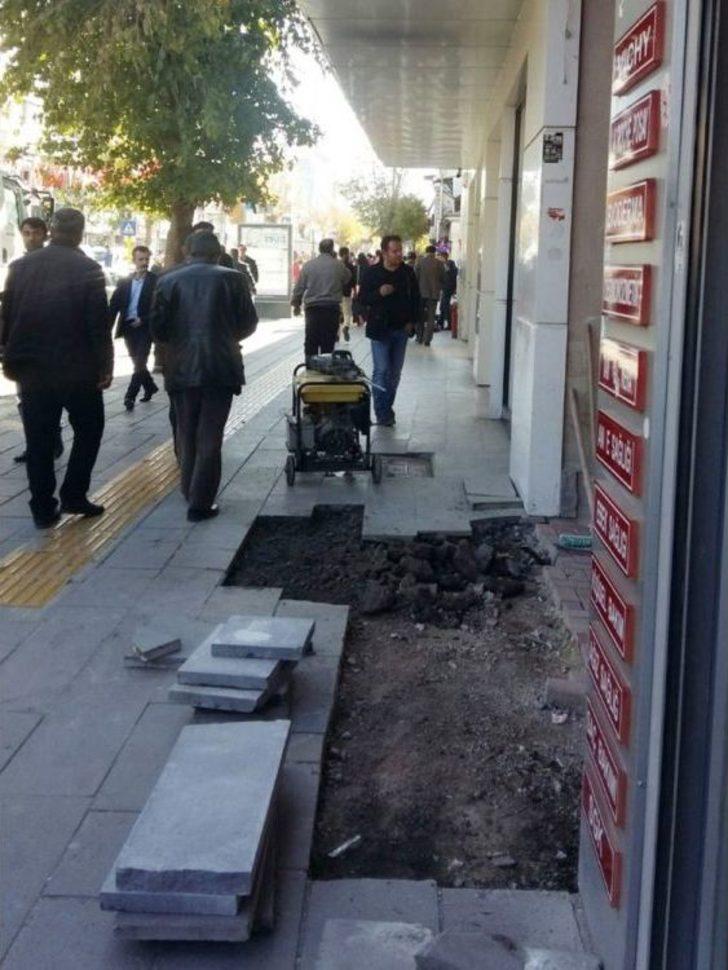 Van’da Kaldırımlar Kışa Hazır G5