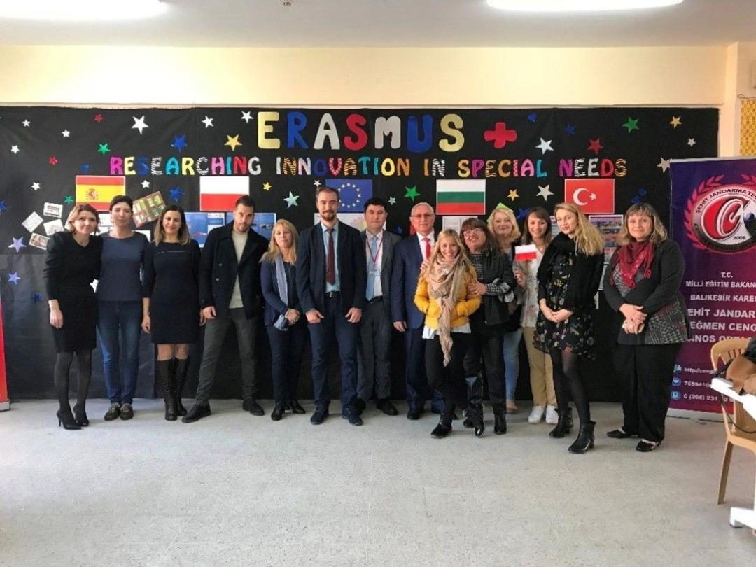 Balıkesir Yurt Dışından Gelen &Ouml;ğretmenleri Ağırladı