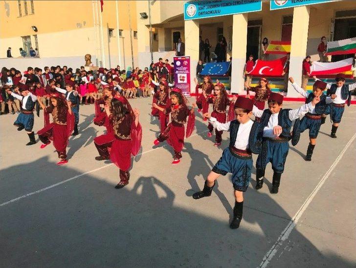 Balıkesir Yurt Dışından Gelen Öğretmenleri Ağırladı G2