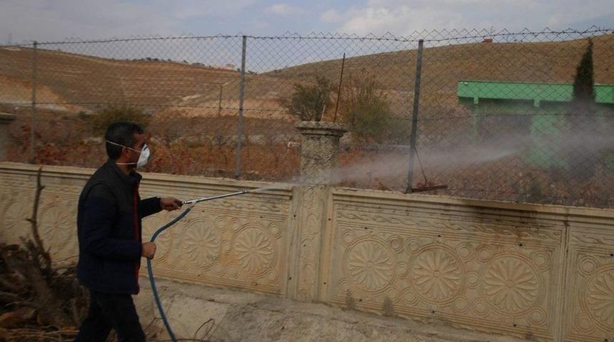 Siirt Belediyesi İla&ccedil;lama &Ccedil;alışmalarını S&uuml;rd&uuml;r&uuml;yor