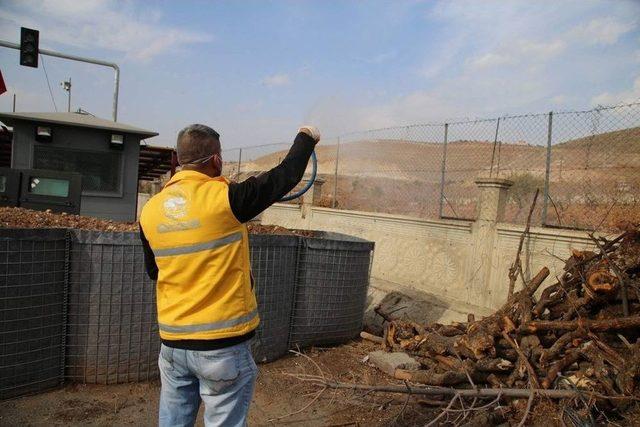 Siirt Belediyesi İlaçlama Çalışmalarını Sürdürüyor 1