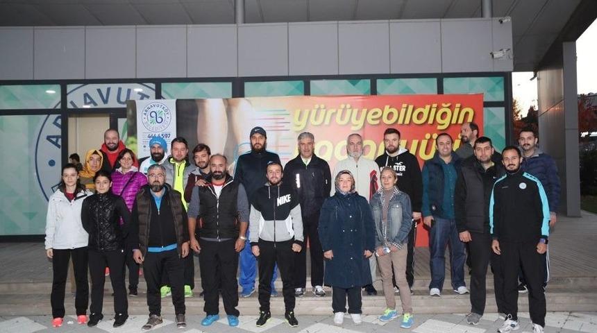 Arnavutk&ouml;y Belediyesi Personelinden &ldquo;sağlıklı Y&uuml;r&uuml;y&uuml;ş&rdquo; Kampanyasına Destek