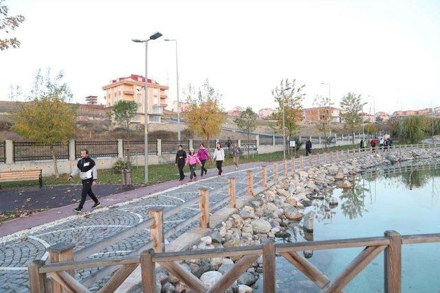Arnavutköy Belediyesi Personelinden “sağlıklı Yürüyüş” Kampanyasına Destek