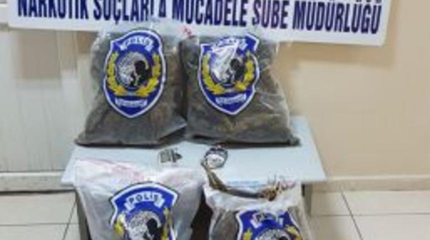Su Deposundan 10 Kilo Uyuşturucu &Ccedil;ıktı
