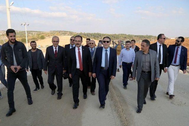 Uşak &Uuml;niversitesi Yeni Bir Y&uuml;ze Kavuştu 1