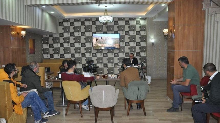 Sezai Yazıcı Ani&rsquo;yi Kitaplarıyla Anlattı