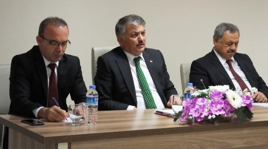 Vali Yazıcı, Muhtarlardan Yaşlı Yatalak Ve Engelli Vatandaşlara Sahip &Ccedil;ıkmalarını İstedi