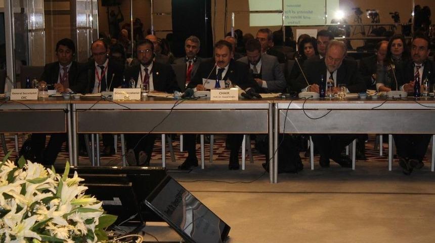 Orman Ve Su İşleri Bakanı Veysel Eroğlu 1. Su Konseyi Konferansına Katıldı