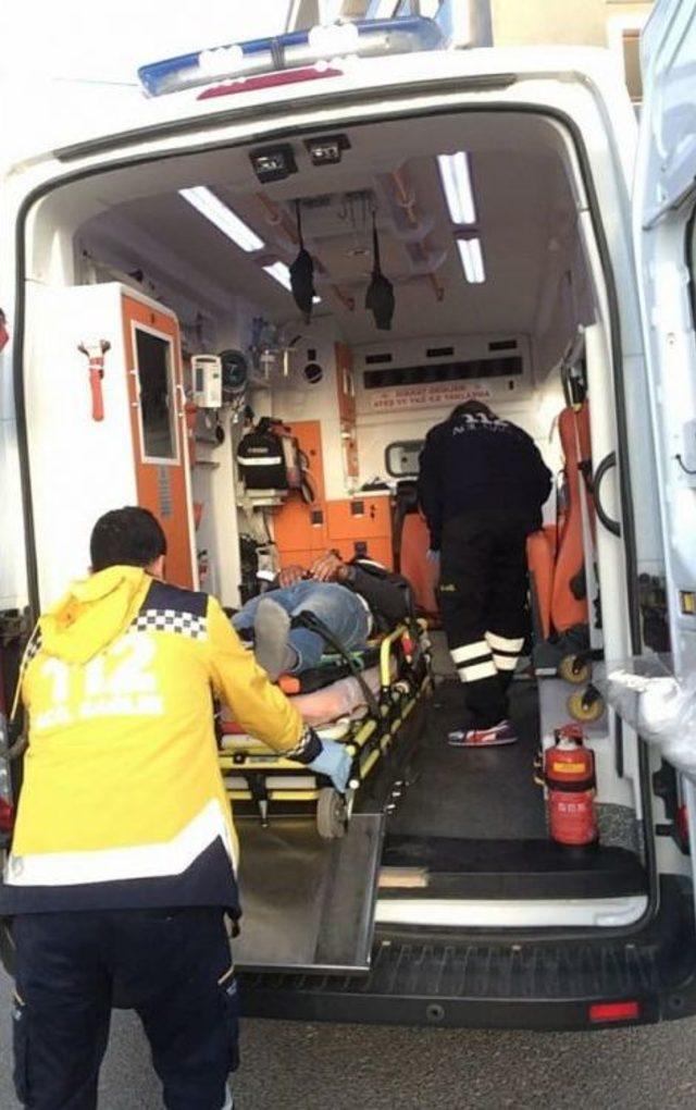 Otomobil Motosiklete Çarptı: 1 Yaralı 1