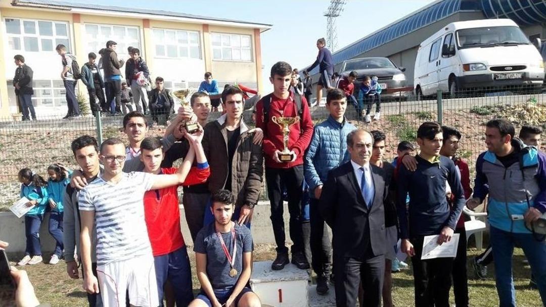 Erzurum&rsquo;da Puanlı Atletizm Heyecanı