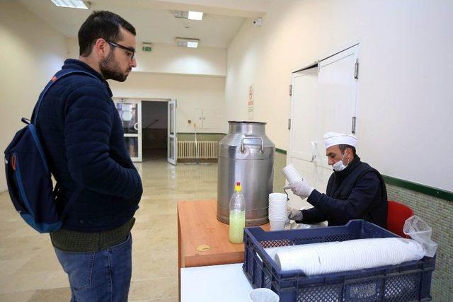 Yenimahalle’den Öğrencilere Sıcak İkram 1