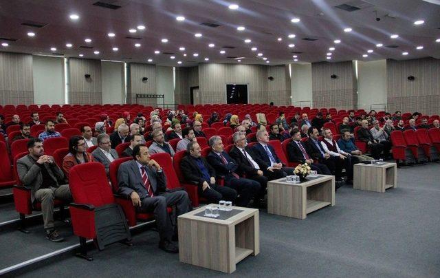 Sa&uuml; İlahiyat Fak&uuml;ltesi Akademik Kurulu Yapıldı 2