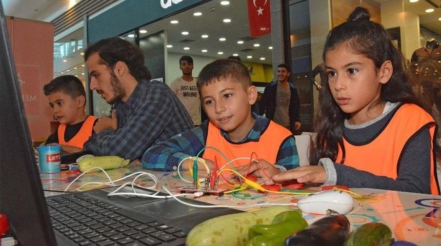 &Ccedil;ocuklar Yeteneklerini Keşfediyor