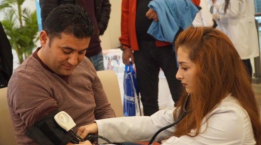 Er-vak Gen&ccedil;lik Hız Kesmiyor...