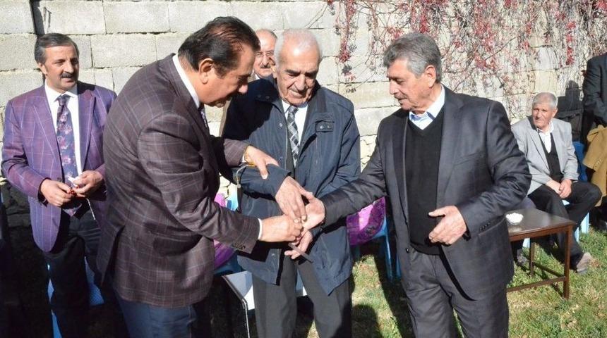 Van&rsquo;da 4 Yıldır Husumetli Olan İki Aile Barıştırıldı