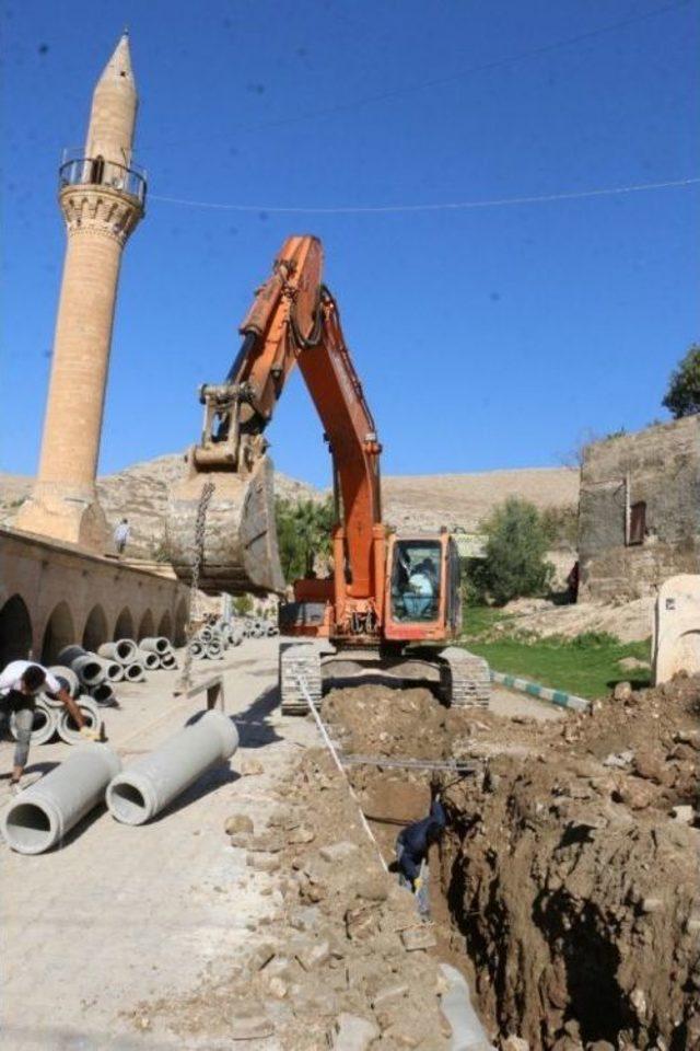 Şuski Halfeti’de Alt Yapı Çalışmalarına Devam Ediyor