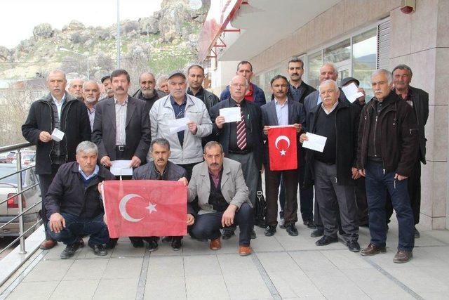 Tunceli’de Muhtarlar Maaşını Mehmetçik’e Bağışladı