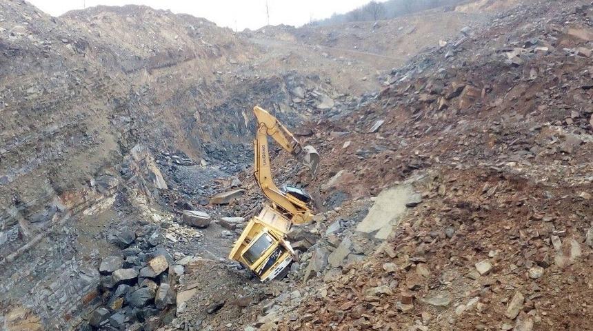 Samsun&rsquo;da Taş Ocağında G&ouml;&ccedil;&uuml;k: 1 Kişi G&ouml;&ccedil;&uuml;k Altında