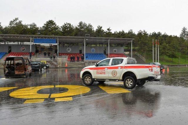 Ankara İtfaiyesi’ne İleri Sürüş Eğitimi