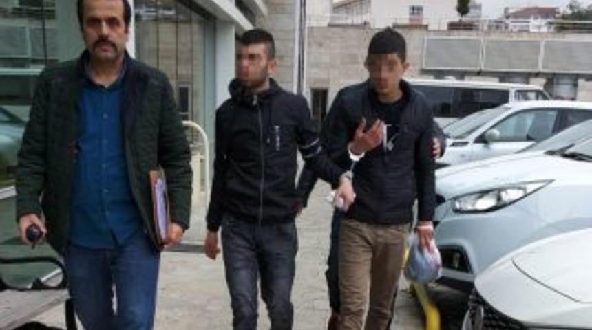 Sokakta Oynayan 6 Yaşındaki &Ccedil;ocuğu Vuranlar Adliyede