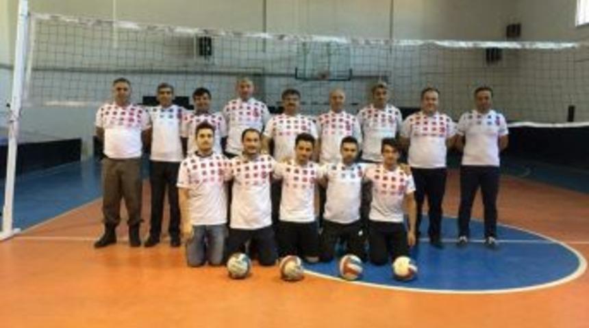 Aslanapa&rsquo;da &Ouml;ğretmenler G&uuml;n&uuml; Etkinlikleri