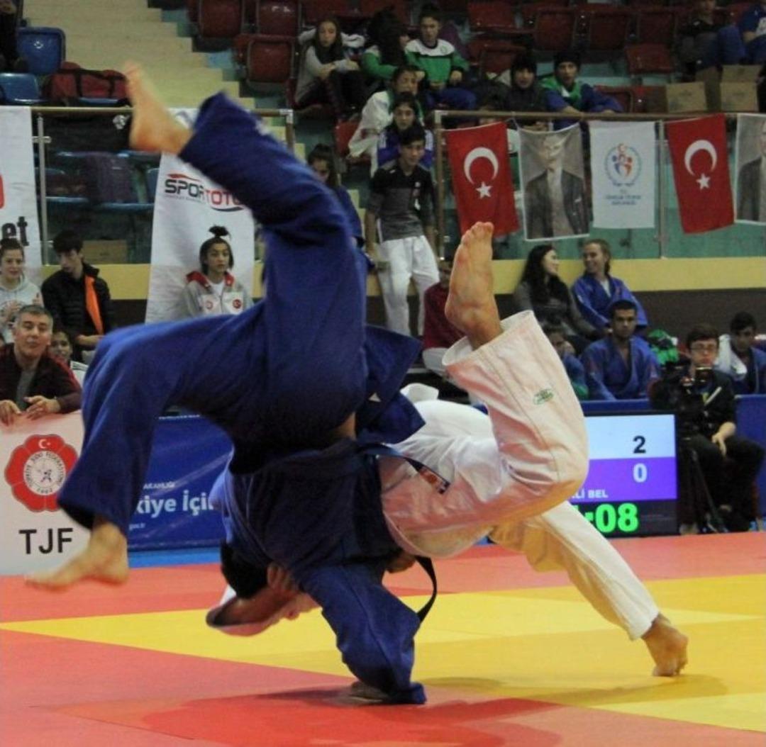 1. Lig Judo M&uuml;sabakaları D&uuml;zce&rsquo;de Başladı