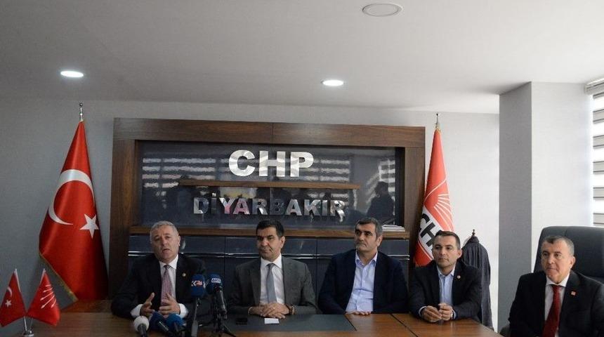 Chp&rsquo;li Doktor Vekiller Sağlık &Ccedil;alıştayı İ&ccedil;in Diyarbakır&rsquo;da