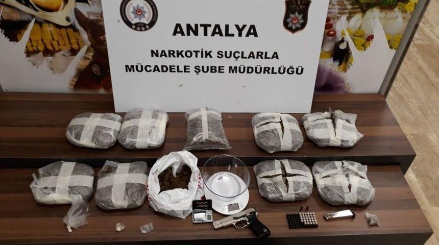 Antalya Merkezli Uyuşturucu Operasyonu: 11 G&ouml;zaltı