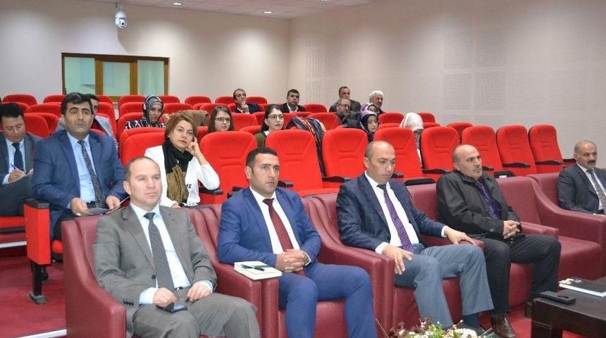 Aile Ve Sosyal Politikalar İl M&uuml;d&uuml;rl&uuml;ğ&uuml;nde Destek Hizmetleri Semineri